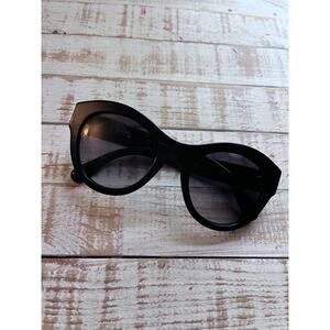 CHANEL Classic Butterfly Black Acetate Sunglasses 5371 Made in Italy